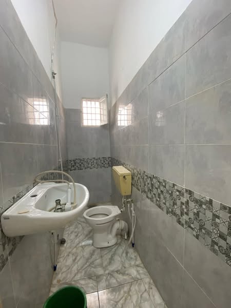 Bab Bhar Hedi Chaker Location Appart. 3 pices S2 vide a lafayette