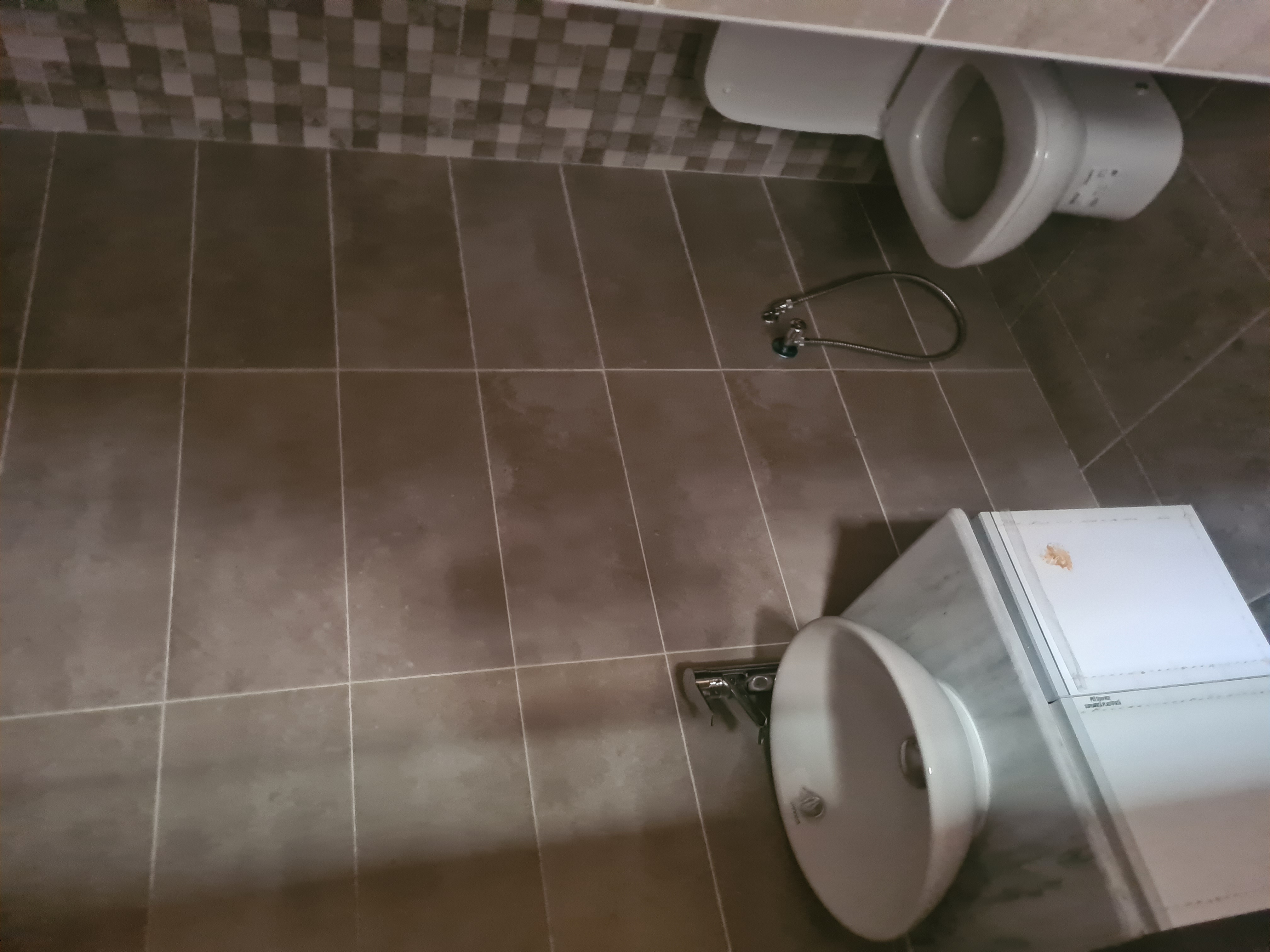Ezzahra Ezzahra Vente Surfaces Bureau neuf