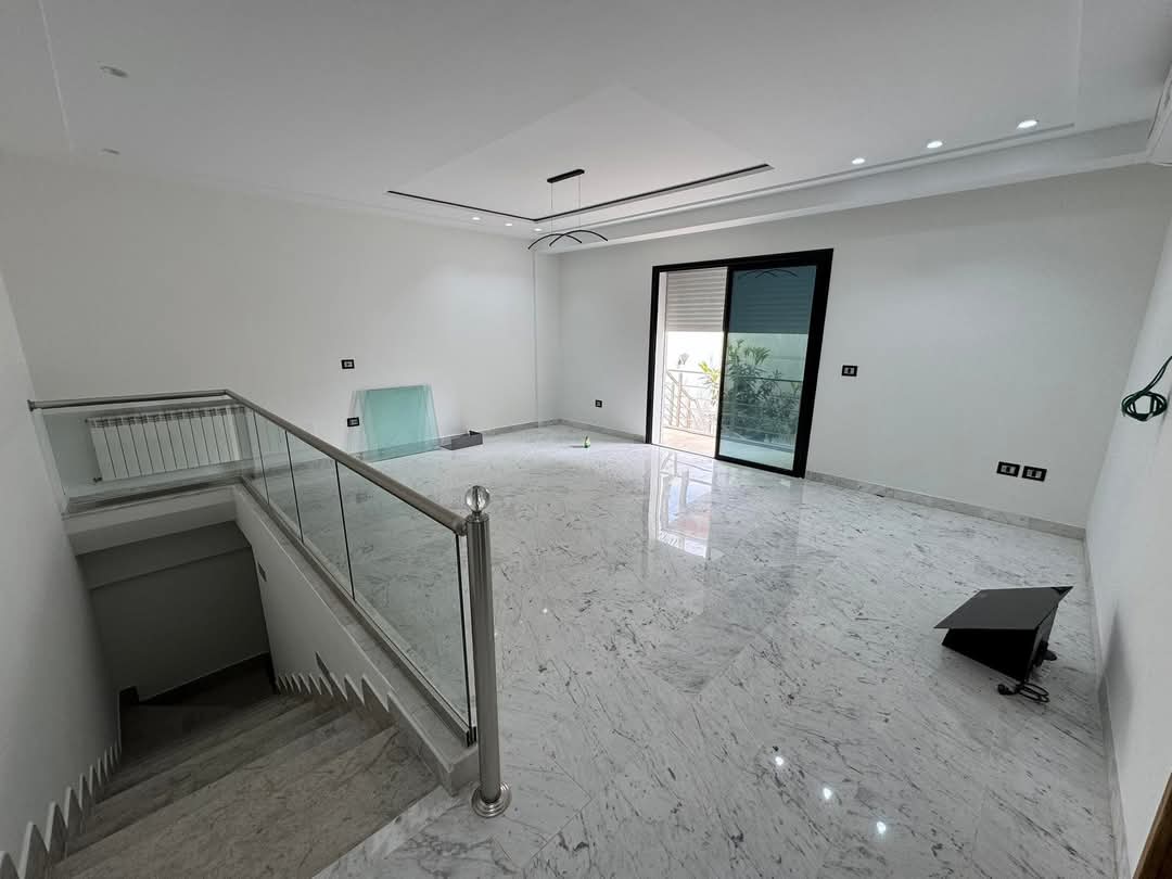 Ariana Ville Riadh Landlous Vente Duplex Duplex 730 md  riadh el andalous