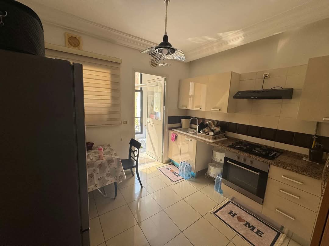 Ain Zaghouan Ain Zaghouan Vente Appart. 3 pices S2 290 md el wahat l'aouina