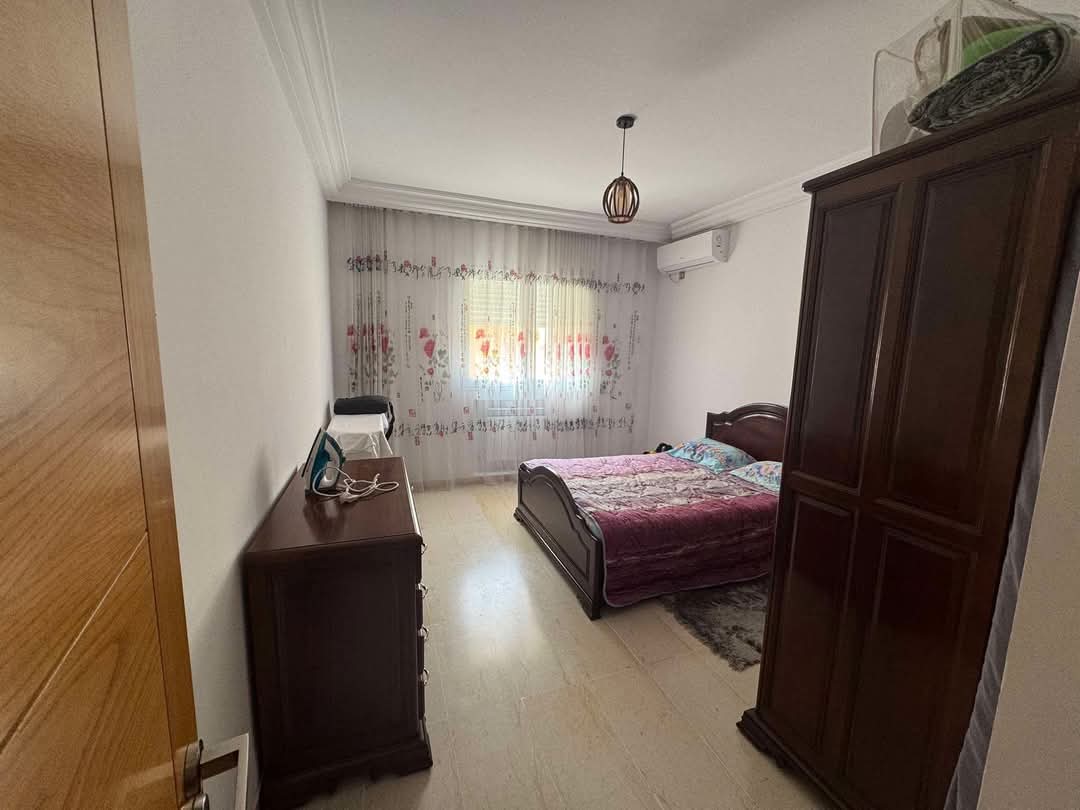 Ain Zaghouan Ain Zaghouan Vente Appart. 3 pices S2 290 md el wahat l'aouina