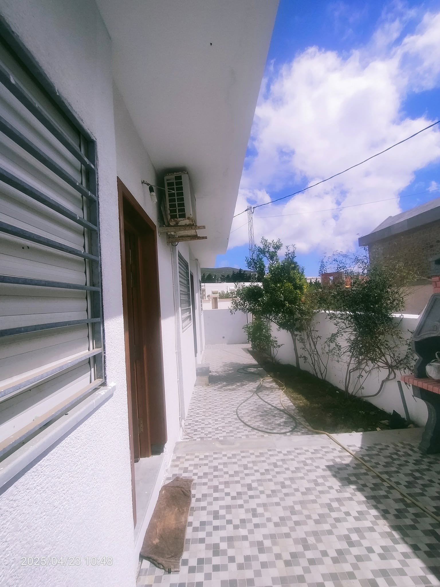 El Haouaria Cite Touristique Vente Appart. 3 pices Une maison indpendante plage elhaouaria