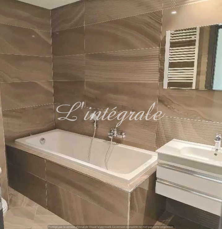 Ariana Ville Cite Ennasr 2 Location Appart. 3 pices S2 avec terrasse et 2 places de parking