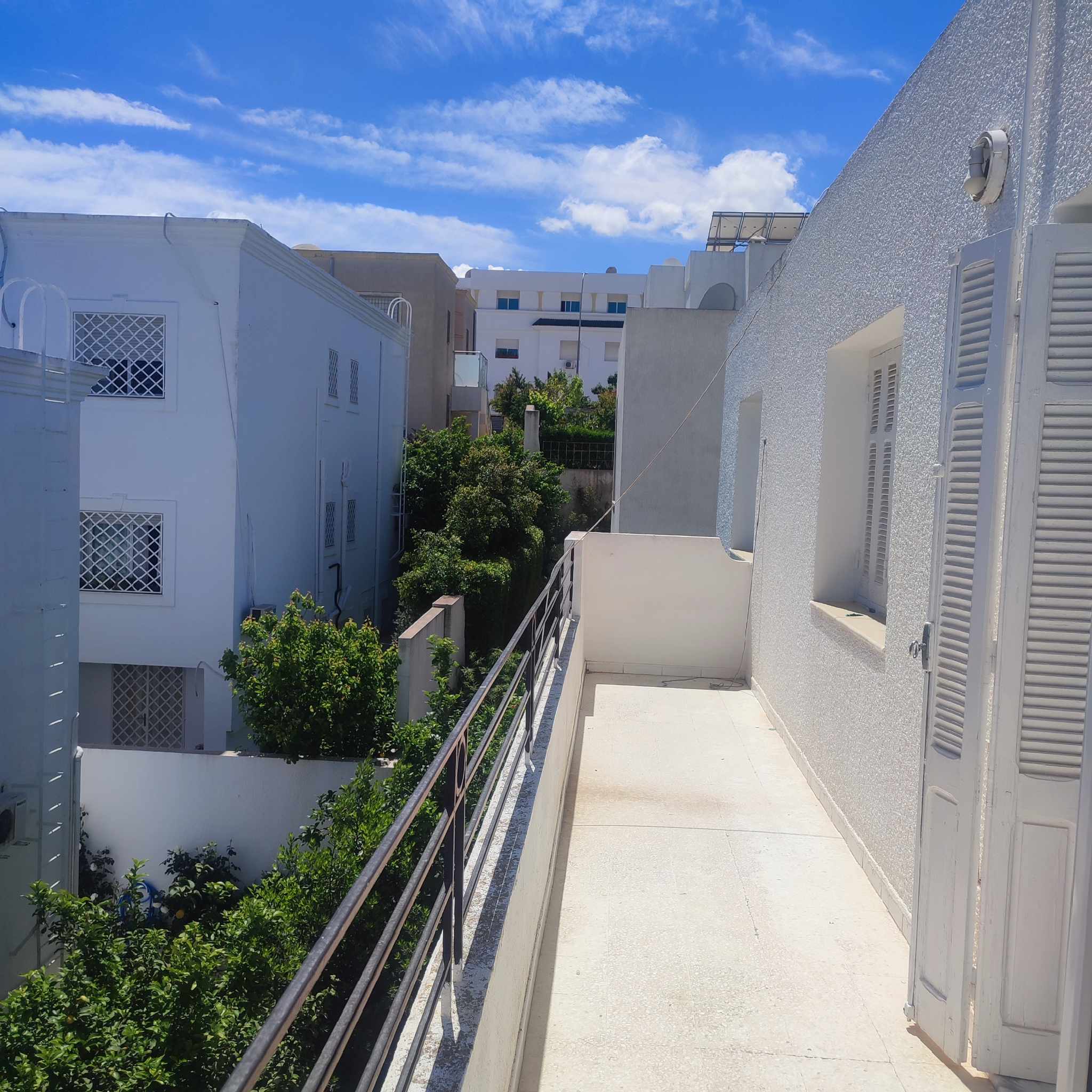 Ariana Ville Cite Ennasr 2 Location Appart. 2 pices S1 avec terrasse