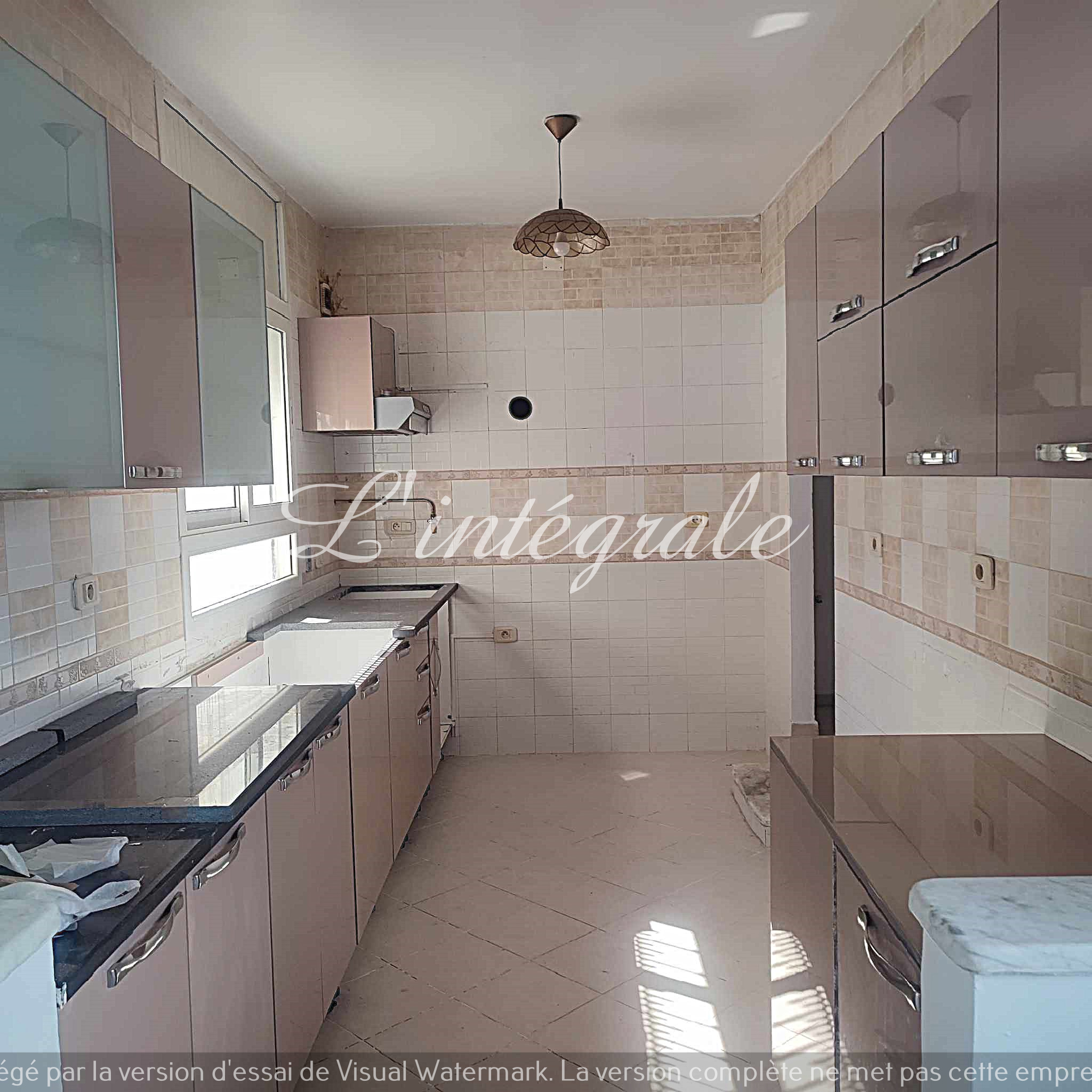 Ariana Ville Cite Ennasr 2 Bureaux & Commerces Bureau Bureau de 6 pices