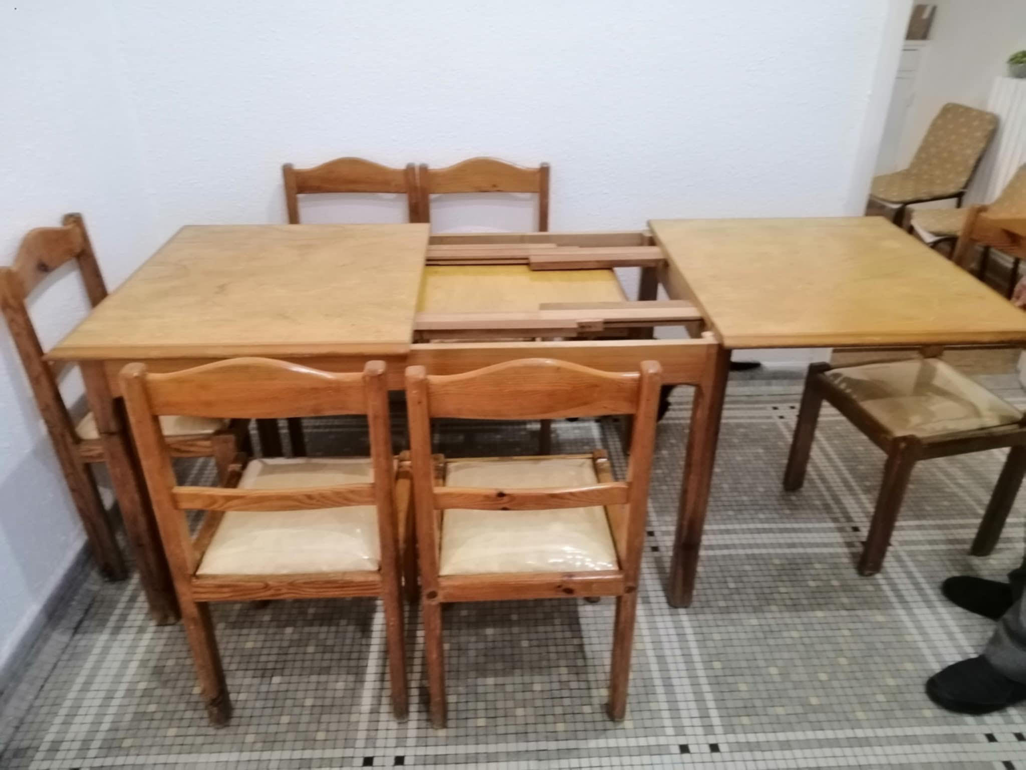 Bab Bhar Bab Bhar Salon - Salle  manger  Salle  manger Table en bois extensible avec 6 chaises