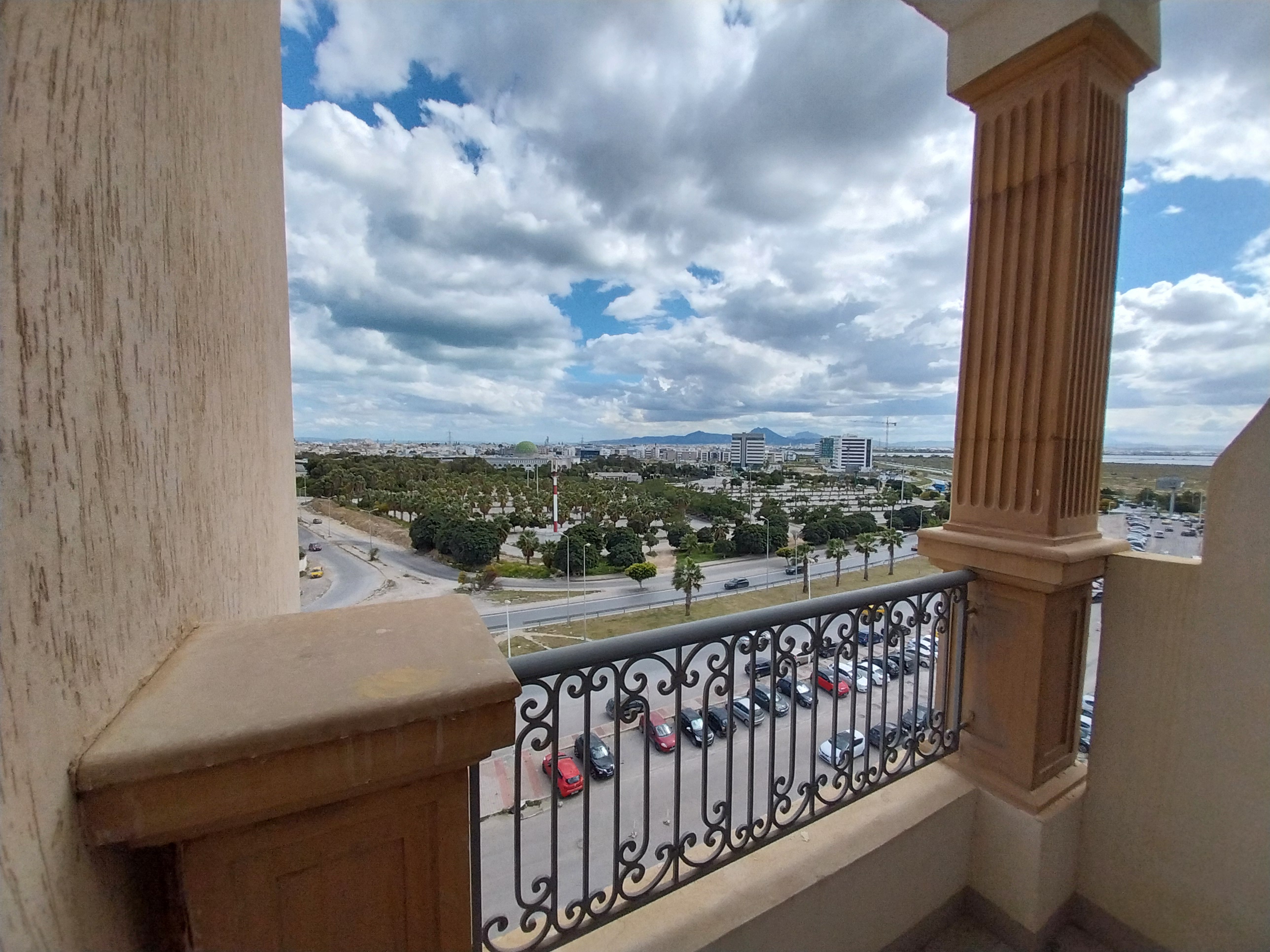 Ain Zaghouan Jardins de Carthage Location Appart. 3 pices S2 meuble 2500d jardin del carthage