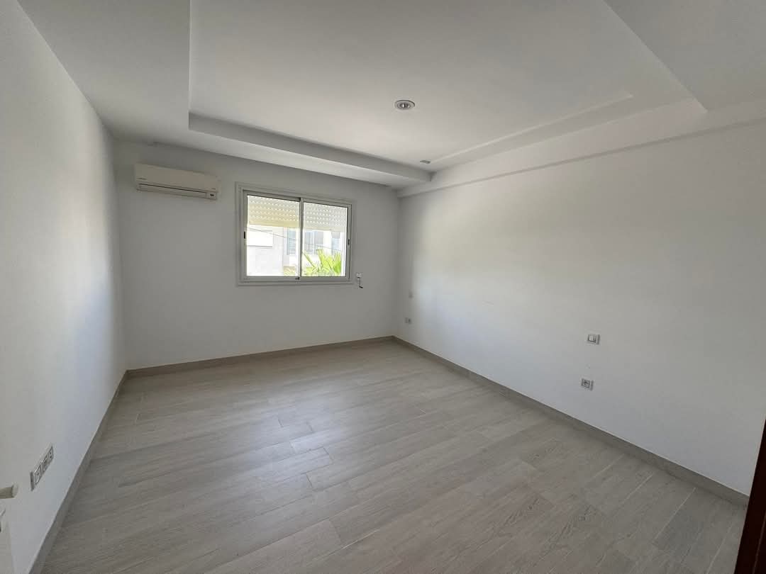 Ariana Ville Riadh Landlous Location Appart. 2 pices S1 950 d riadh el andalous de hst
