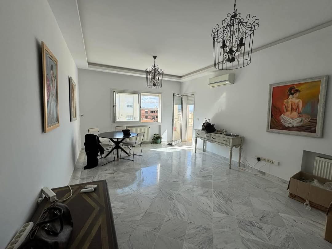 El Menzah El Menzah 9 Location Appart. 3 pices S2 1400d menzah 9c