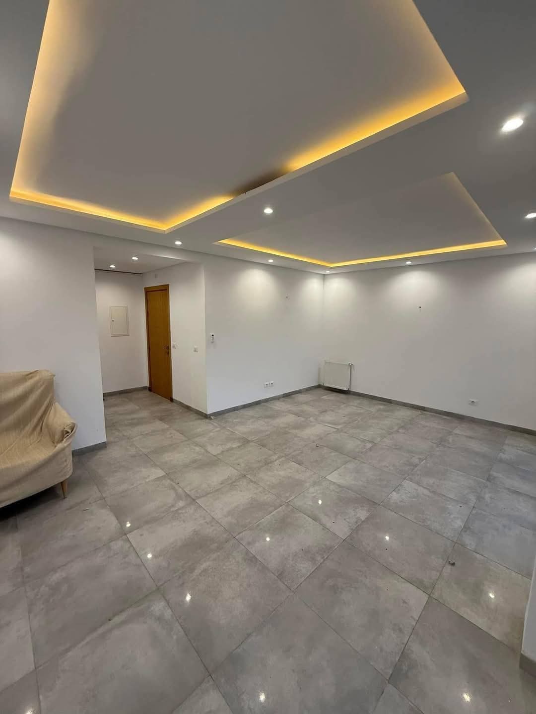 Ariana Ville Cite Ennasr 2 Location Appart. 4 pices S3 1500d ennasr 2
