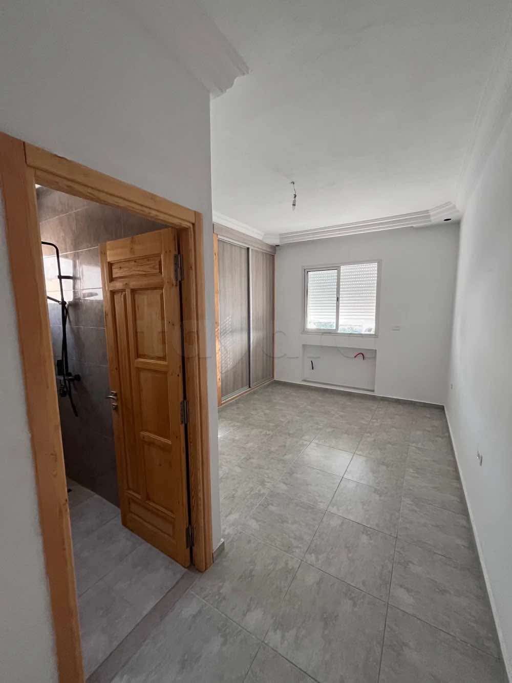 Ariana Ville Riadh Landlous Location Appart. 4 pices Etage de villa s3 1400d riadh andalous