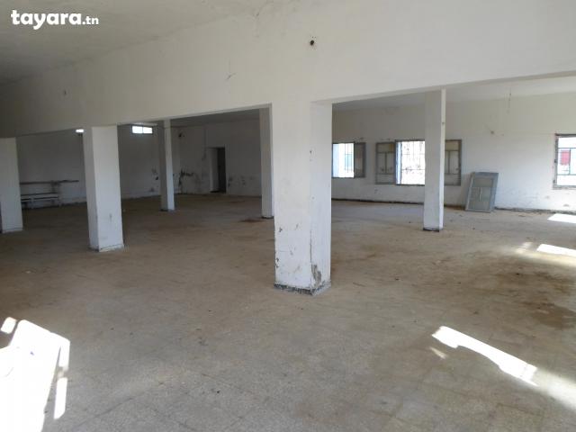 Ouerdanine Bou Othmane Location Surfaces Local pour commerce