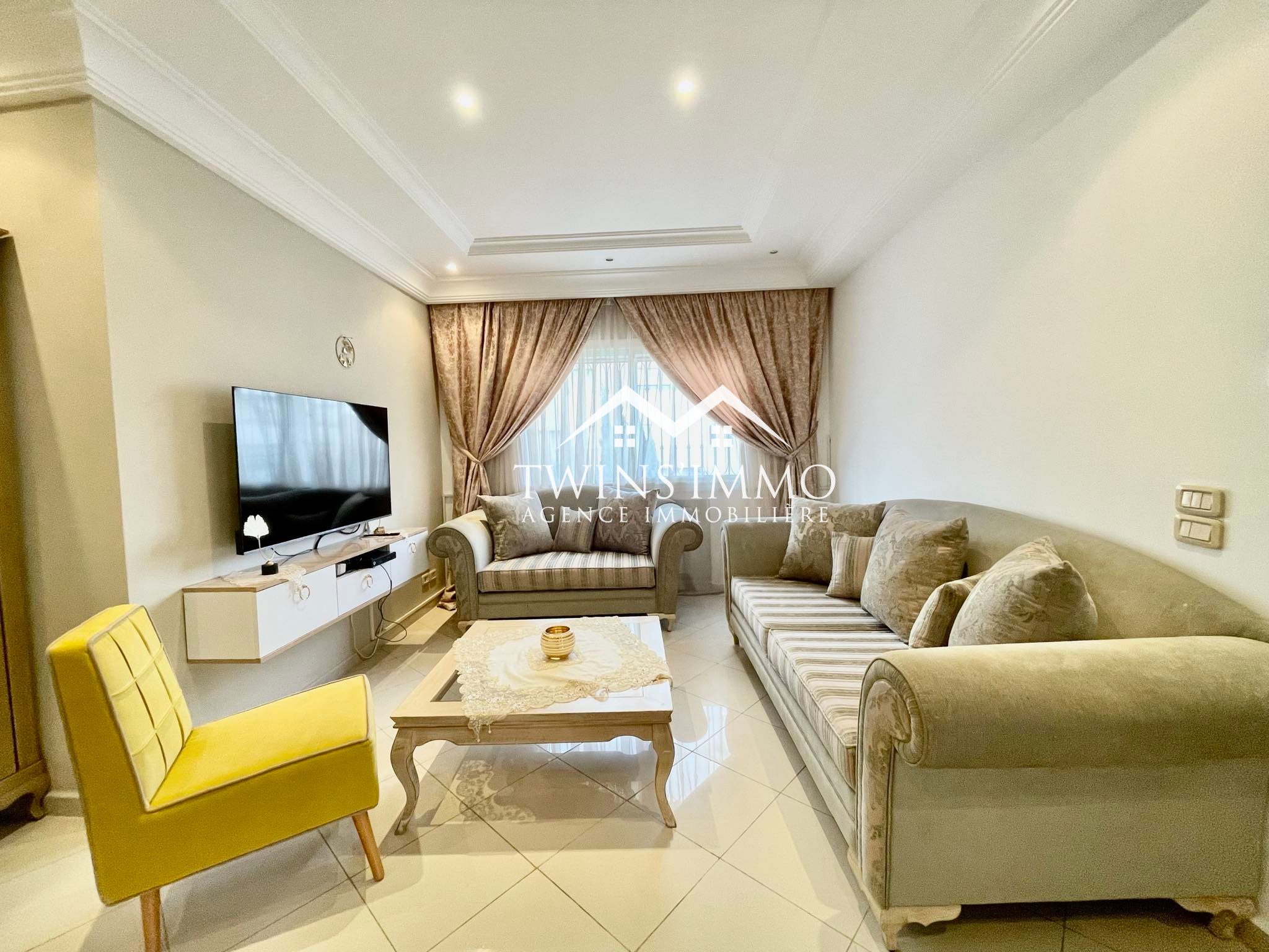 La Marsa Sidi Daoud Location Appart. 2 pices tage de villa meubl  sidi daoud