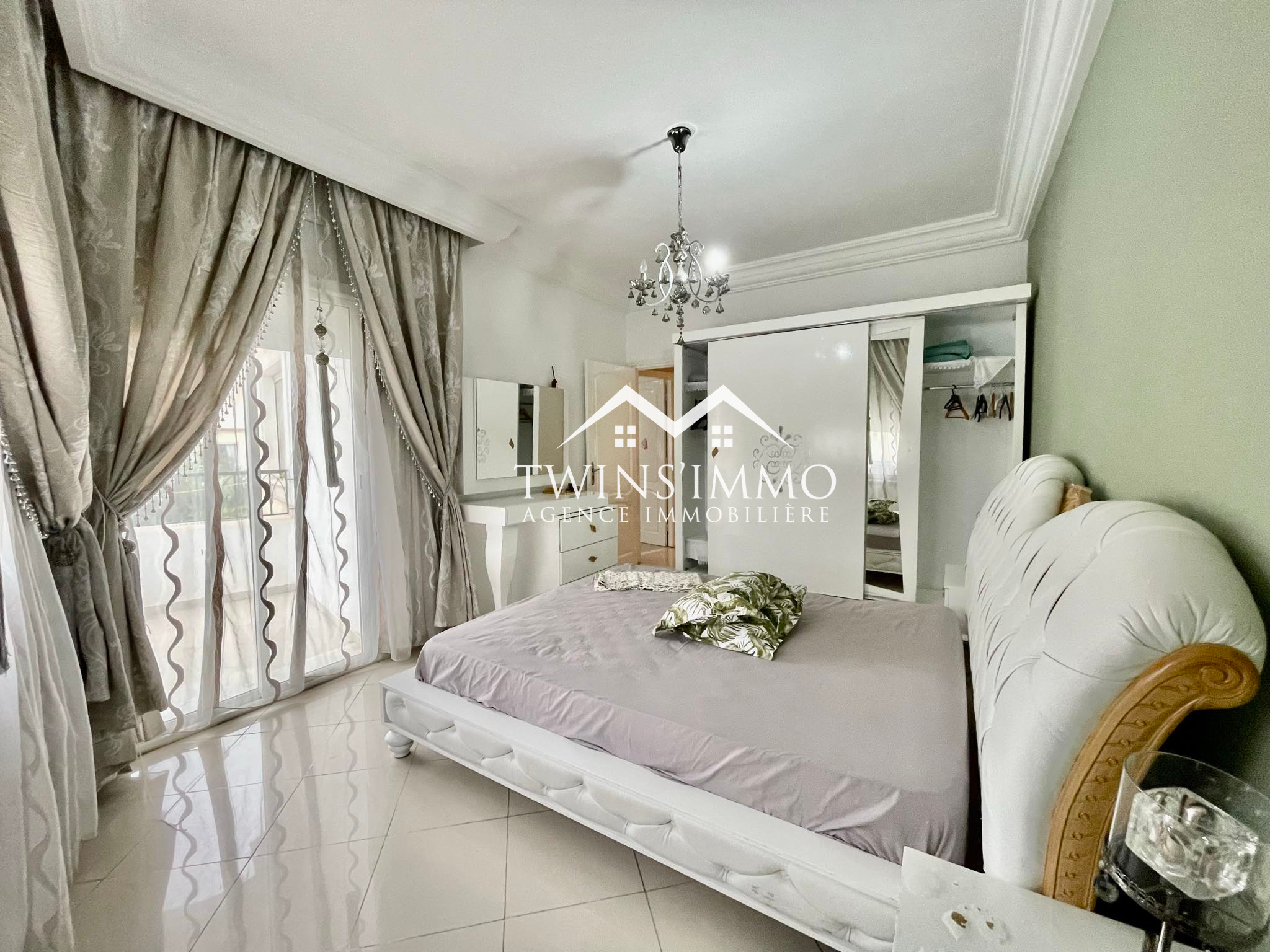La Marsa Sidi Daoud Location Appart. 2 pices tage de villa meubl  sidi daoud