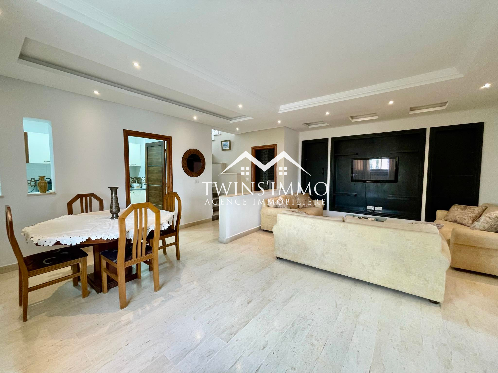 La Marsa Sidi Daoud Location Appart. 2 pices Etage de villa s2 meubl  sidi daoud