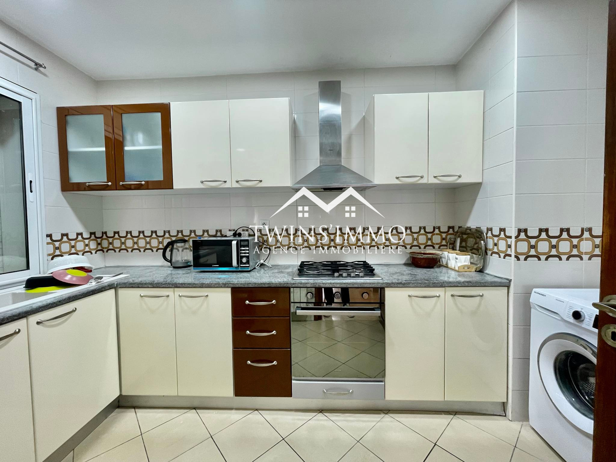 La Marsa Sidi Daoud Location Appart. 2 pices Etage de villa s2 meubl  sidi daoud