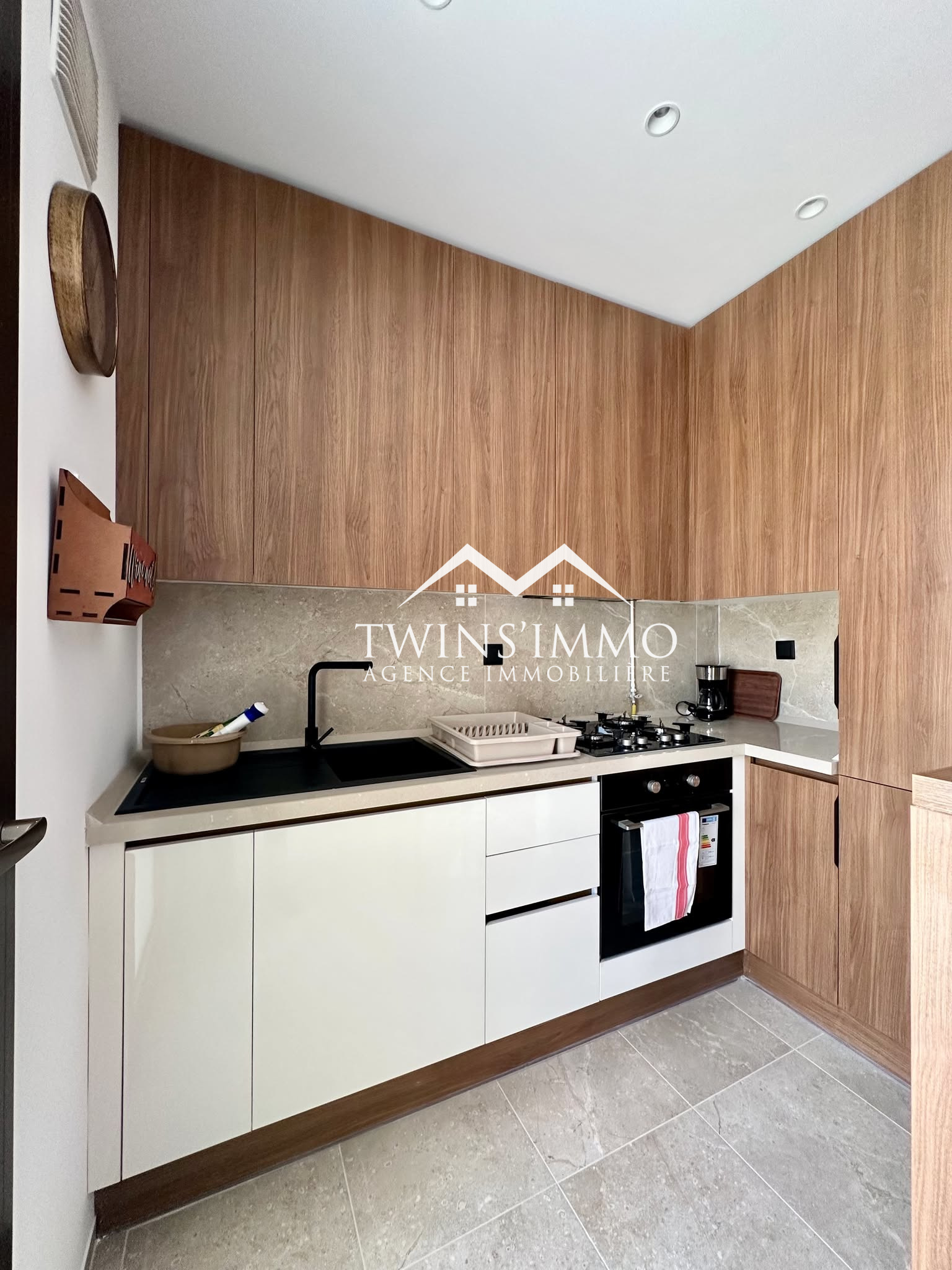 Ain Zaghouan Ain Zaghouan Location Appart. 1 pice Appartement s1 meubl  ain zaghouan nord