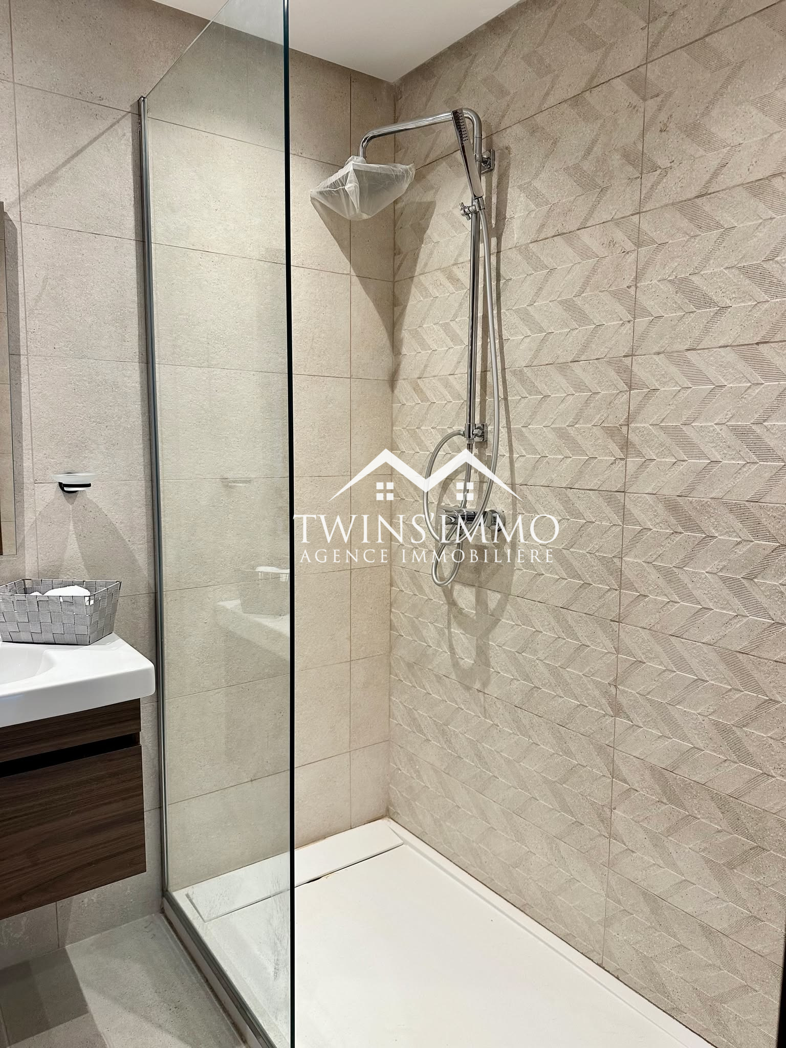 Ain Zaghouan Ain Zaghouan Location Appart. 1 pice Appartement s1 meubl  ain zaghouan nord