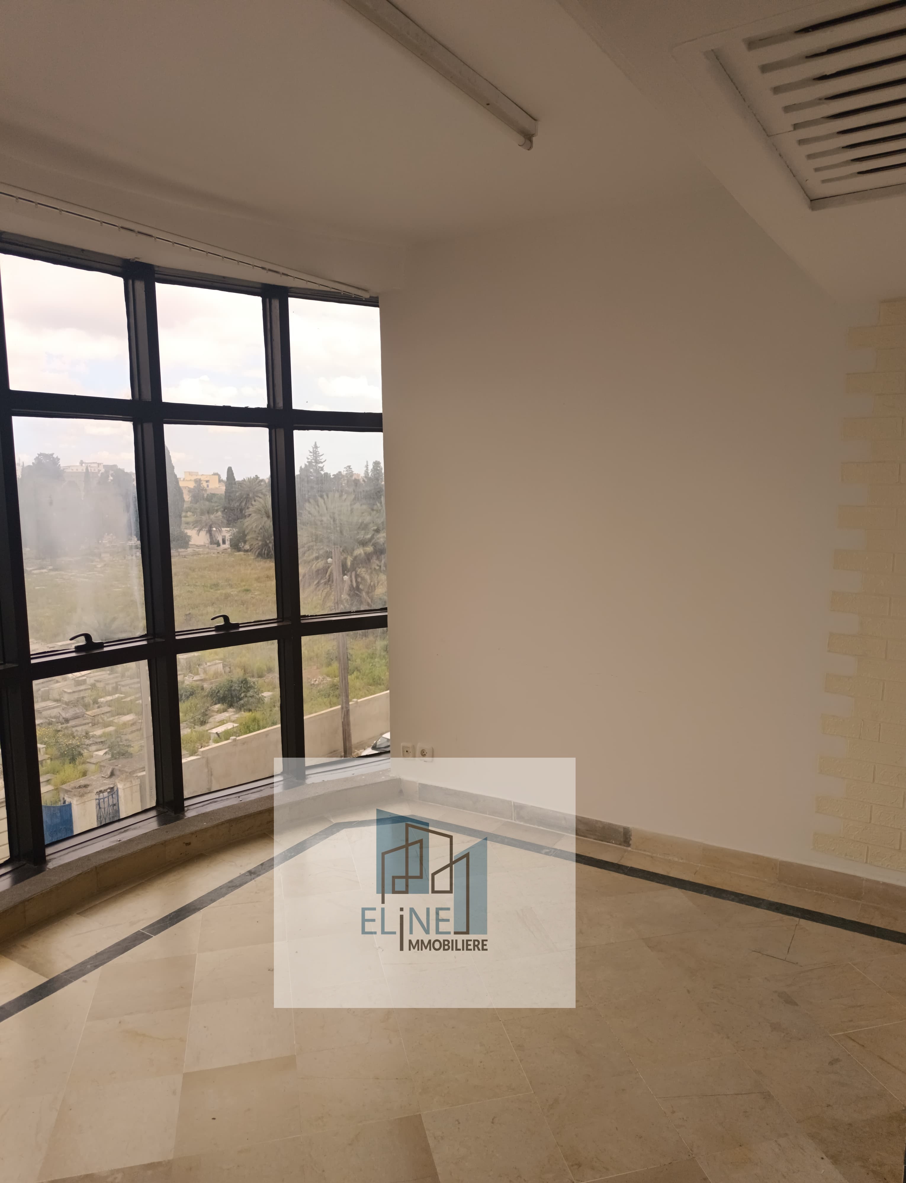 Cite El Khadra Kheireddine Pacha Location Appart. 4 pices Bureau h plus 4 a kheireddine pacha monplaisir