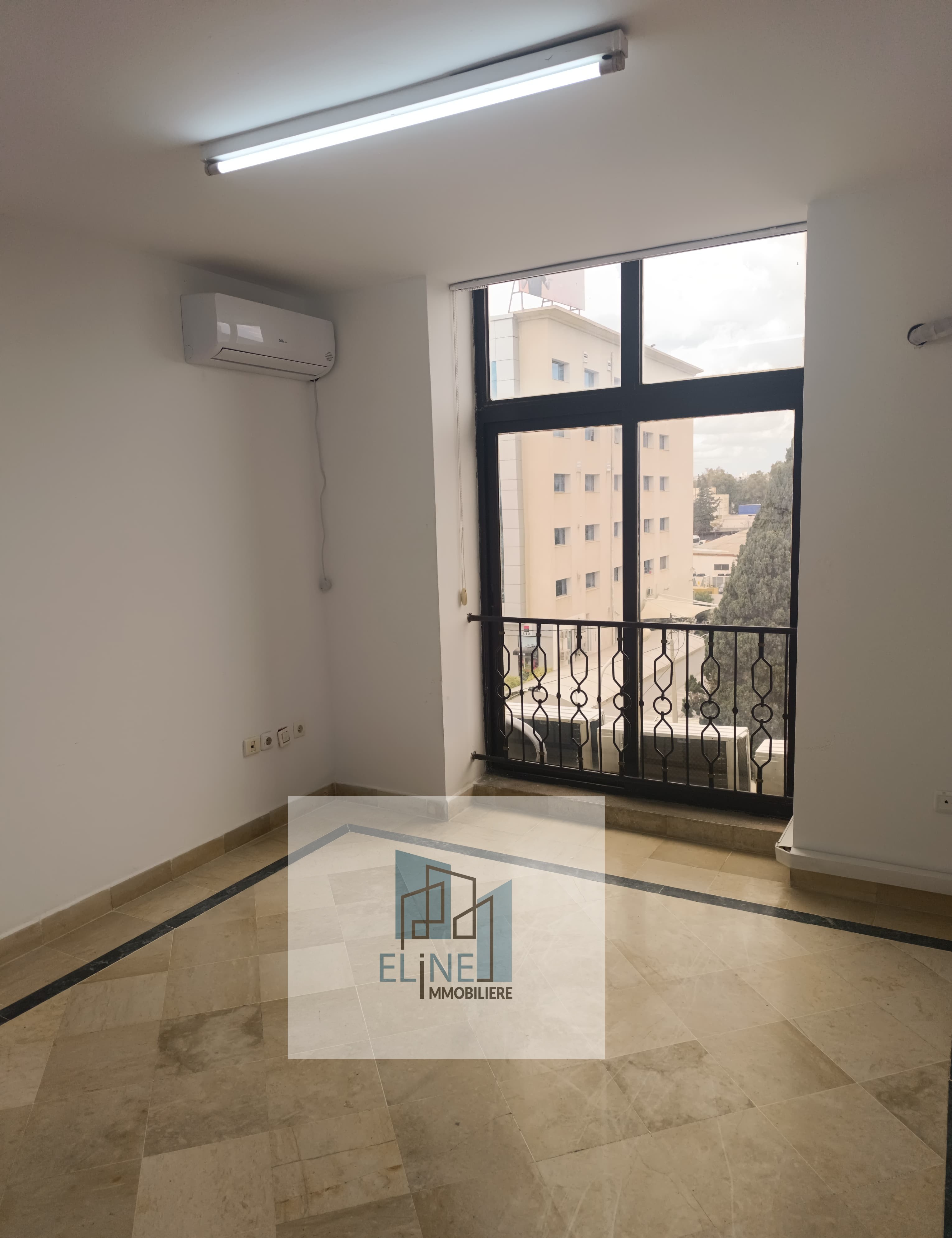 Cite El Khadra Kheireddine Pacha Location Appart. 4 pices Bureau h plus 4 a kheireddine pacha monplaisir