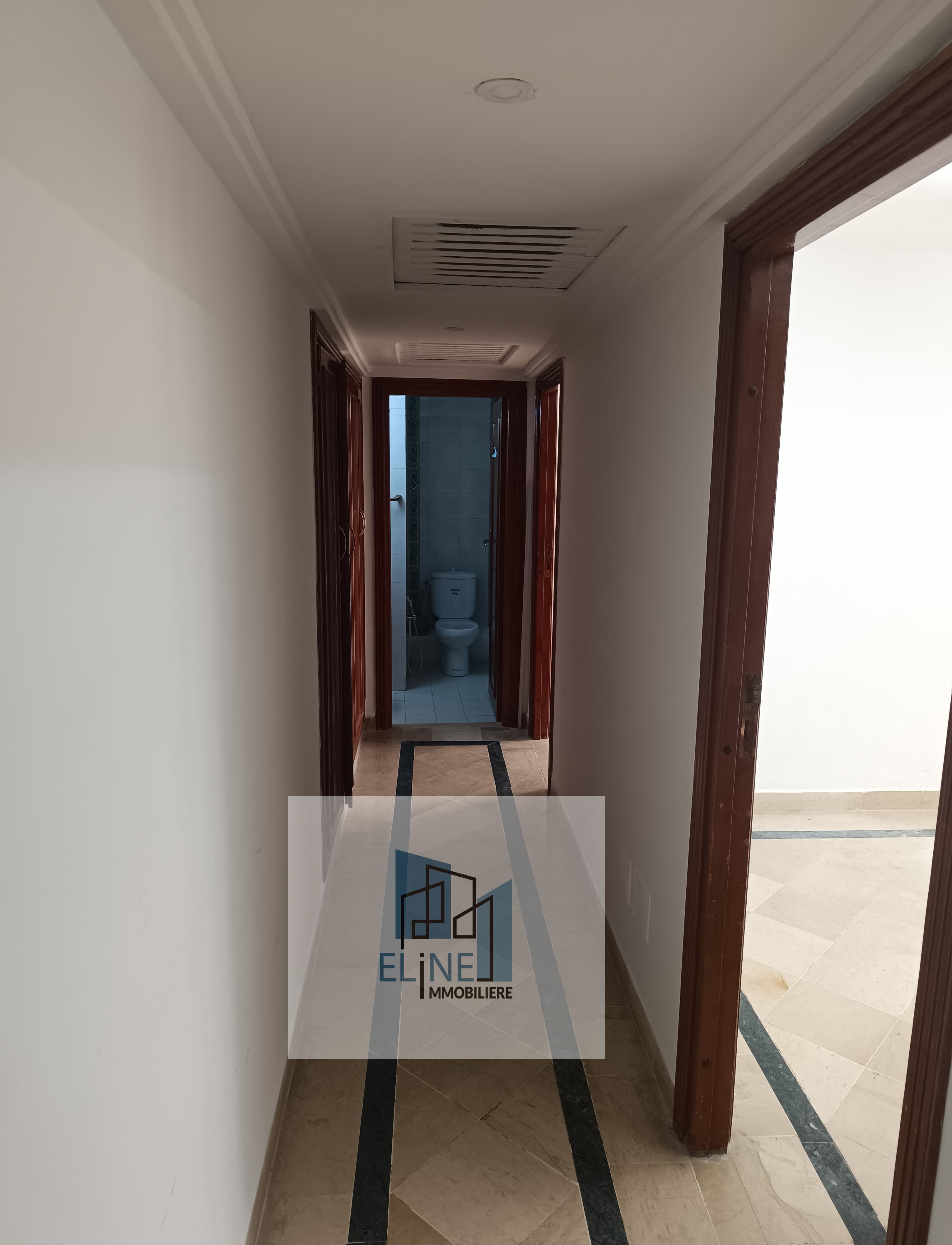 Cite El Khadra Kheireddine Pacha Location Appart. 4 pices Bureau h plus 4 a kheireddine pacha monplaisir