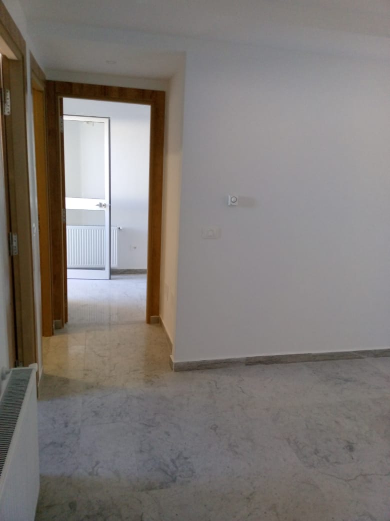 La Soukra La Soukra Location Appart. 2 pices Appartement s1 neuf au 1er tage a la soukra