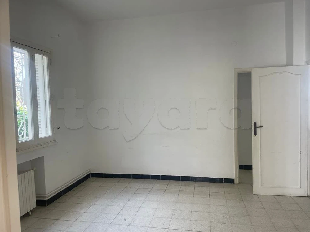El Menzah Cite El Mahrajene Bureaux & Commerces Bureau Rdc  usage bureautique  cit el mahrajene