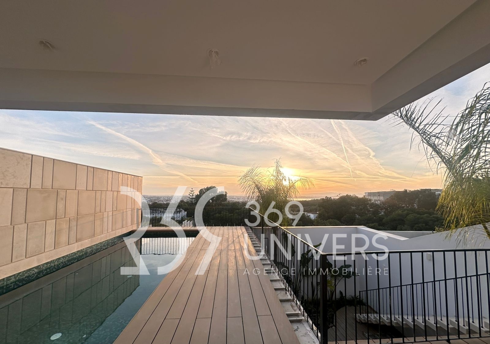 La Marsa Gammart Location Maisons Villa avec vue dgage  gammarth ref rh146
