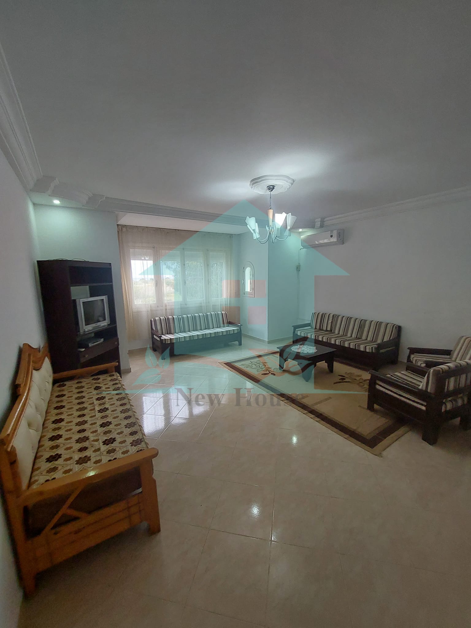 Bizerte Nord Cite El Korniche 1 Location vacances Appart. 4 pices tage de villa alm08