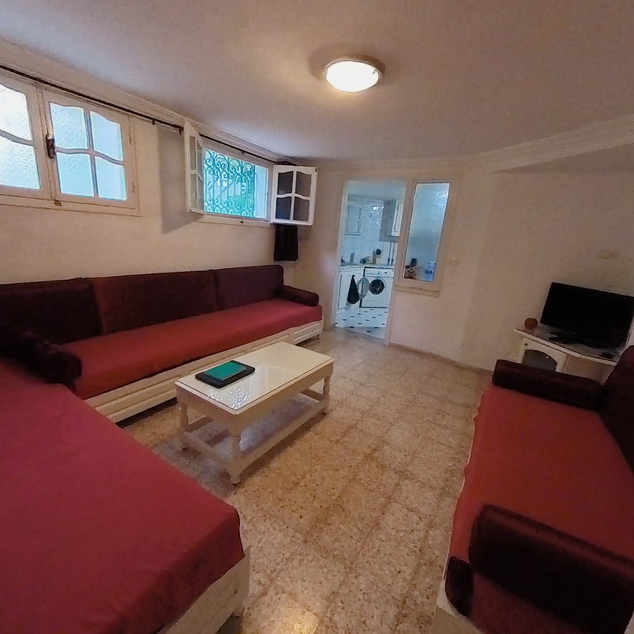 La Marsa Sidi Daoud Location Appart. 1 pice 2s1 meubl