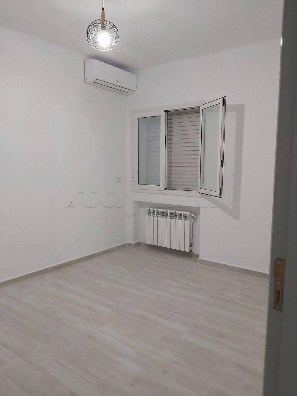 El Menzah El Manar 2 Location Appart. 2 pices Appart rdc s1 manar 2