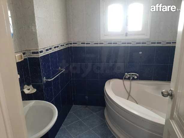 El Menzah El Manar 1 Location Maisons Villa s5 situ  manar 1
