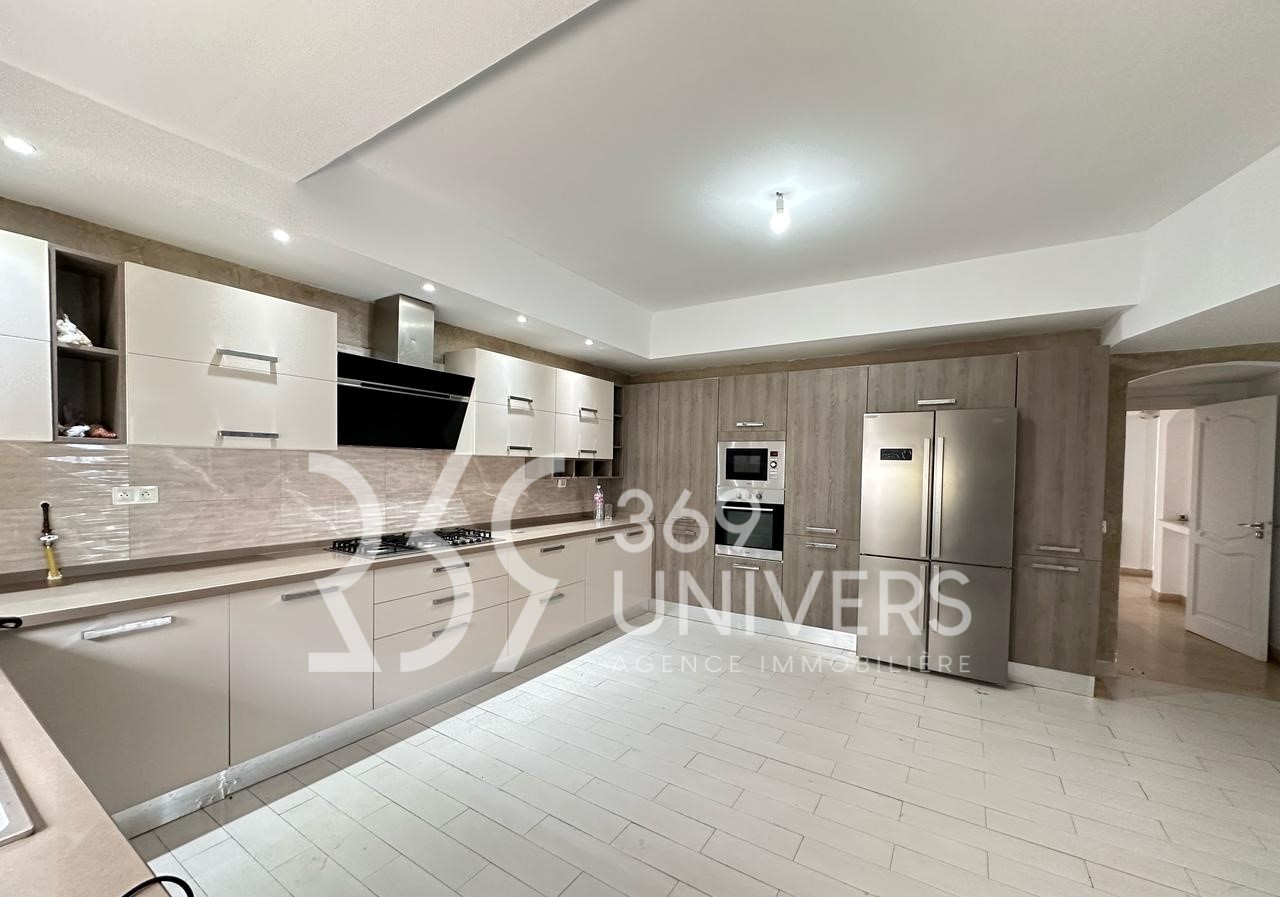 La Marsa Gammart Location Maisons Villa avec vue sur mer  gammarth ref rh155