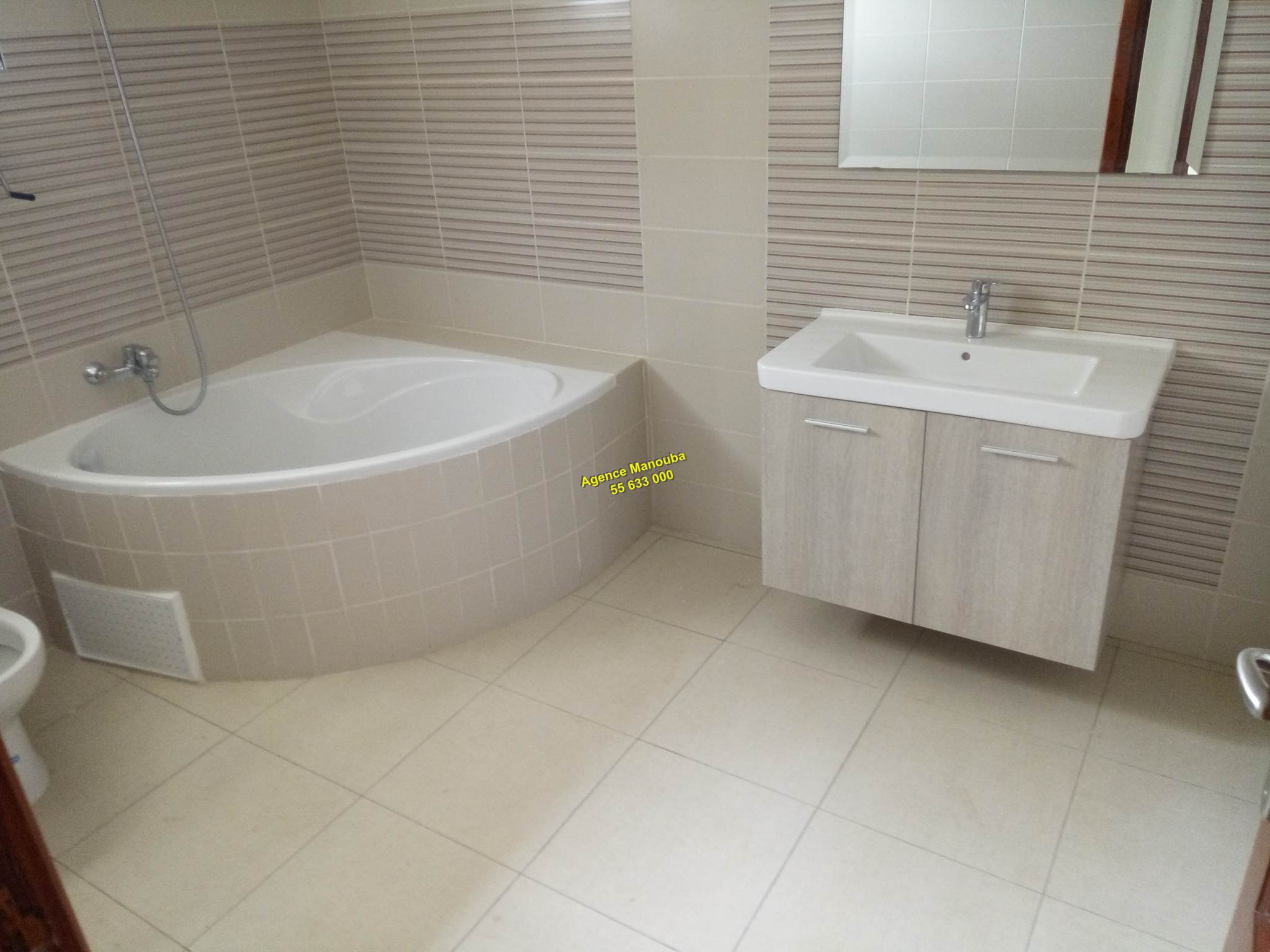 Mannouba La Mannouba Location Appart. 3 pices Al tage de villa s3 au 1er ref0212