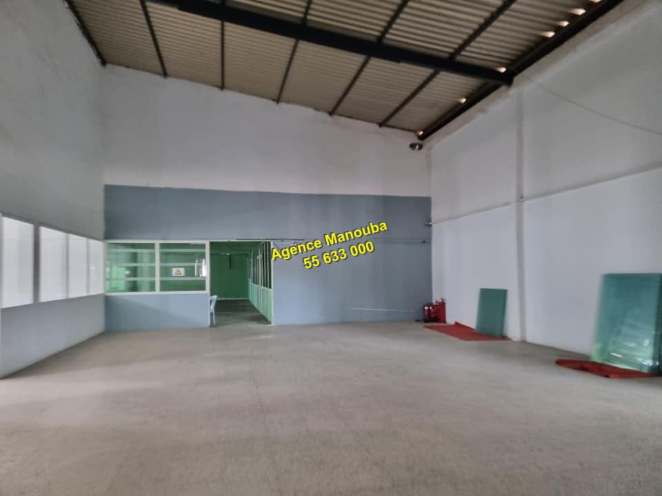 Mannouba La Mannouba Location Surfaces Al dpot 1400m2