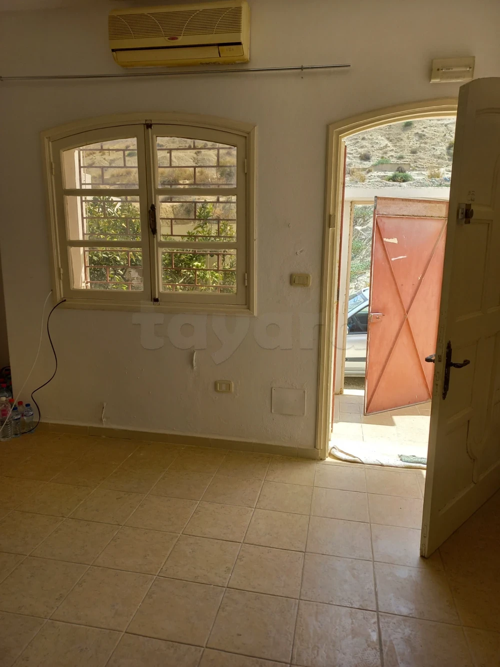 Ariana Ville Riadh Landlous Location Maisons Rdc de villa semi meubl