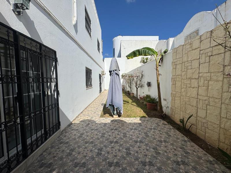 Hammamet Bir Bouregba Location Appart. 5 pices+ Appartement bergenia ref  l3158