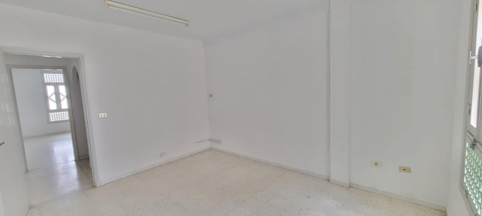 Sfax Ville Sfax Bureaux & Commerces Bureau Spacieux bureau h3