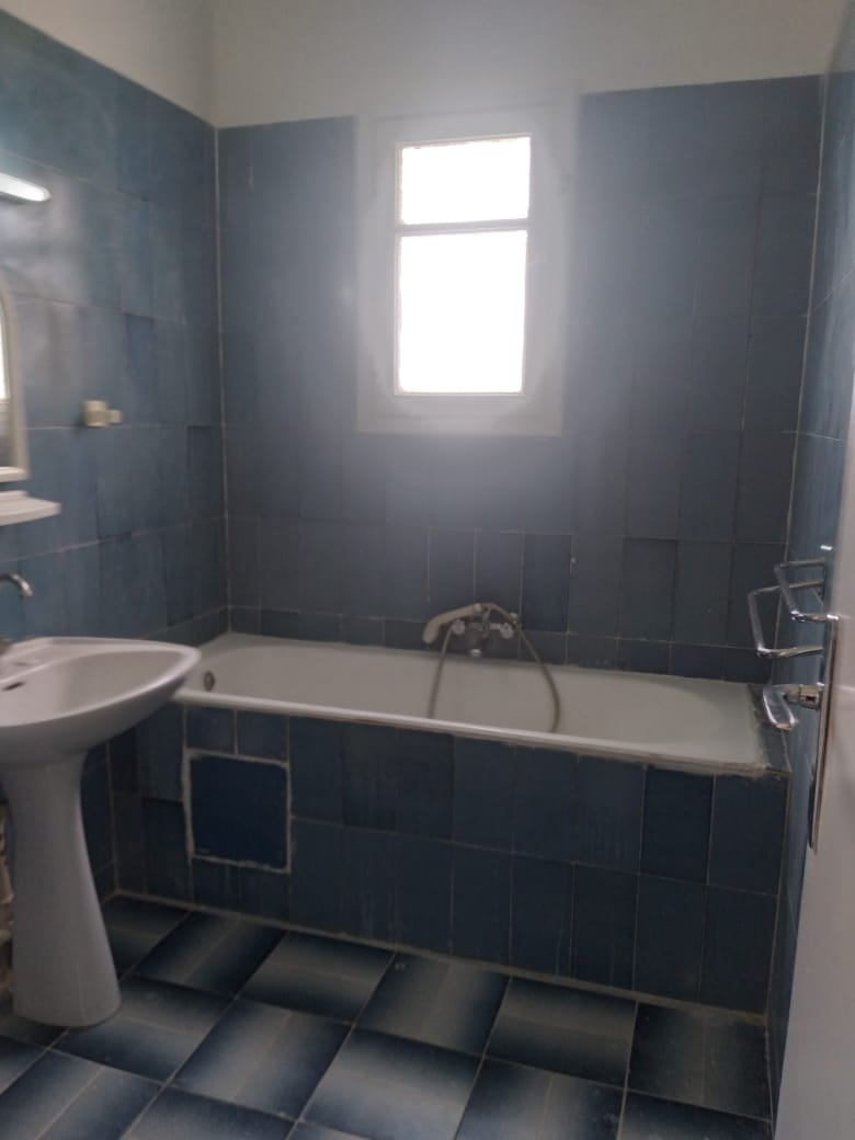 El Menzah El Manar 2 Location Appart. 2 pices Un appartement s1  manar 2