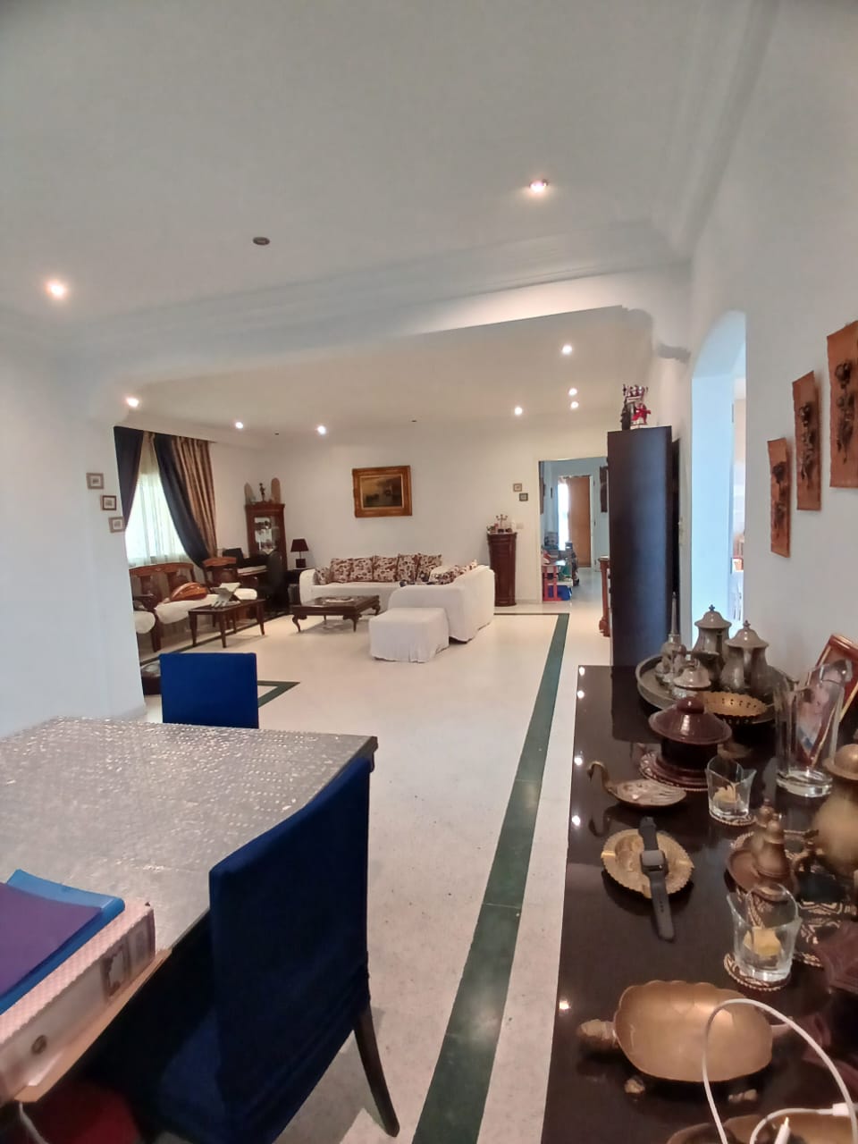 El Menzah El Manar 1 Location Appart. 4 pices Un tage de villa  manar 1
