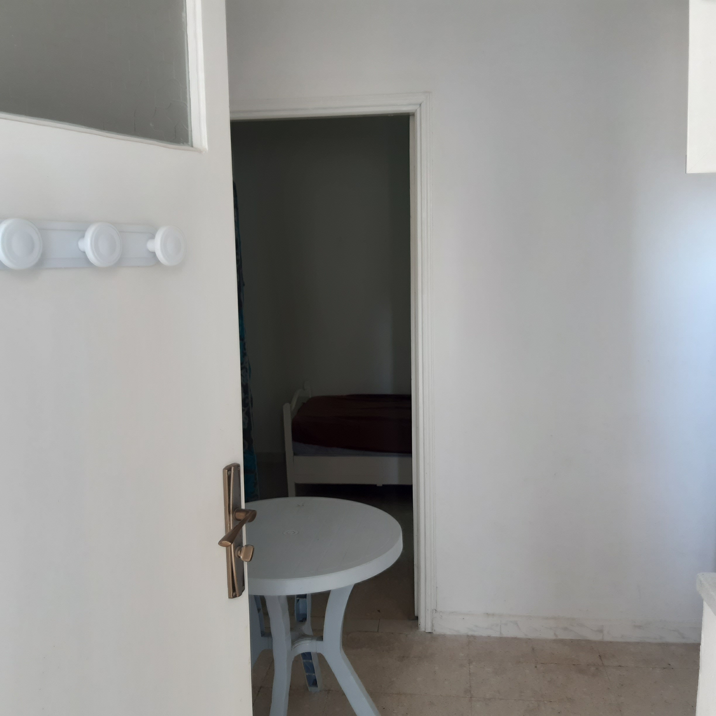 Mejez El Bab Cite De La Poste Location Appart. 1 pice Studio meubl