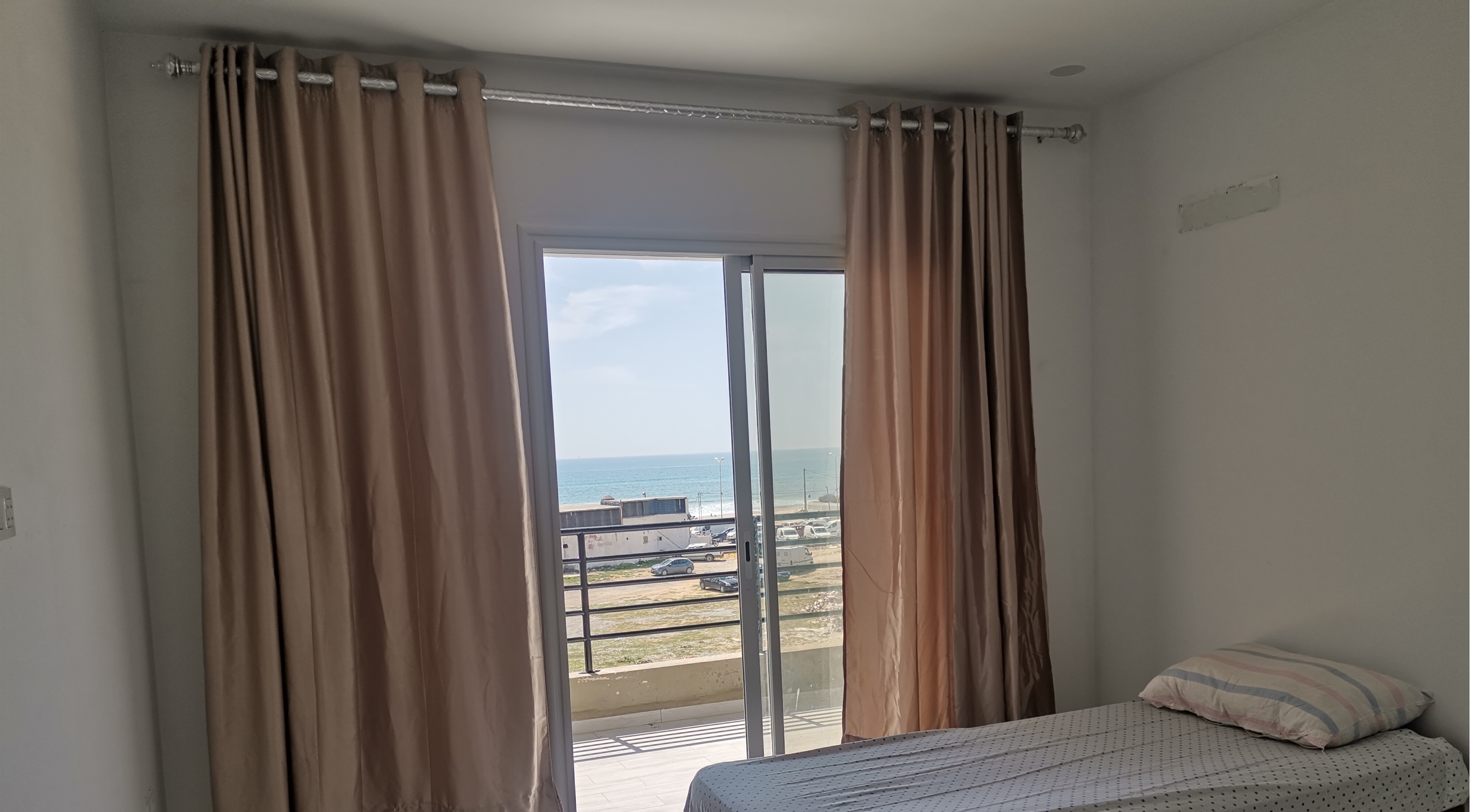 Beni Khiar El Maamoura Location Appart. 2 pices Rare s2  maamoura plage