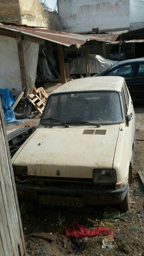 Sidi El Bechir Maakel EzzaM Renault R5 Antiquits et collection des anciennes voitures