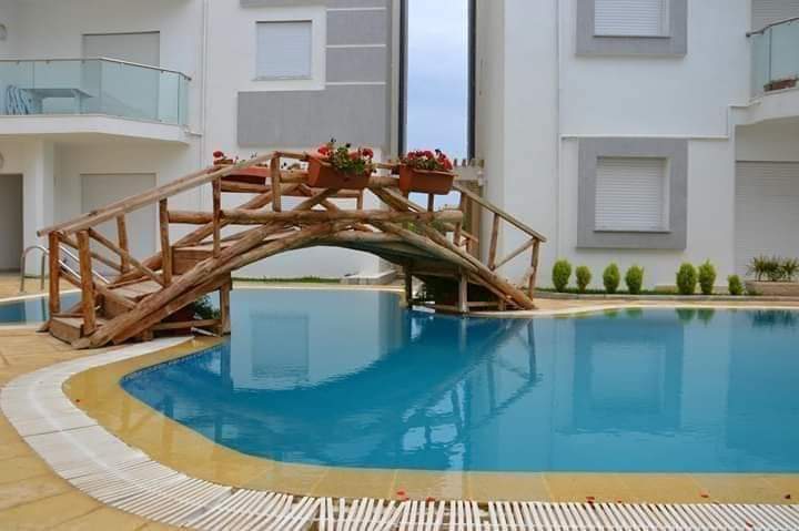 Akouda Chatt Meriem Location Appart. 3 pices S2 pied dans l'eau a rsidence nadine chat mariem