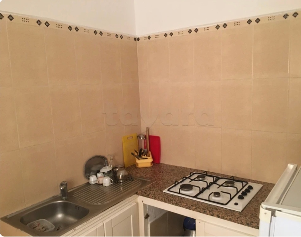 El Menzah El Manar 1 Location Appart. 2 pices Studio s1 meubl 1er tage