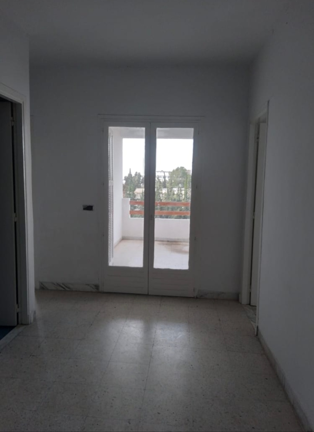 El Menzah El Manar 1 Location Appart. 2 pices S2 en face campus