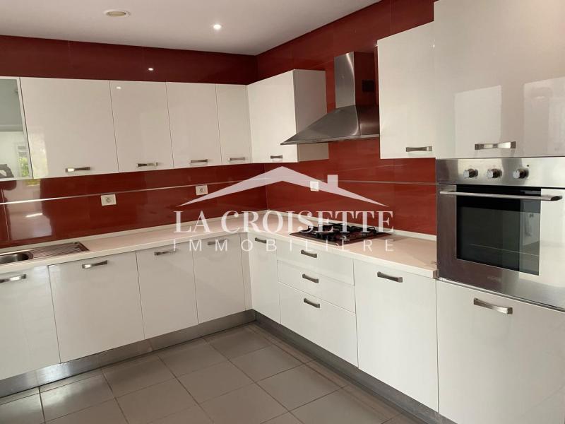 La Marsa Cite Du Stade Location Appart. 3 pices Appartement s3  la marsa mal1555