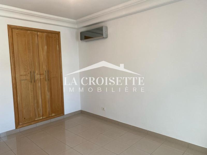 La Marsa Cite Du Stade Location Appart. 3 pices Appartement s3  la marsa mal1555