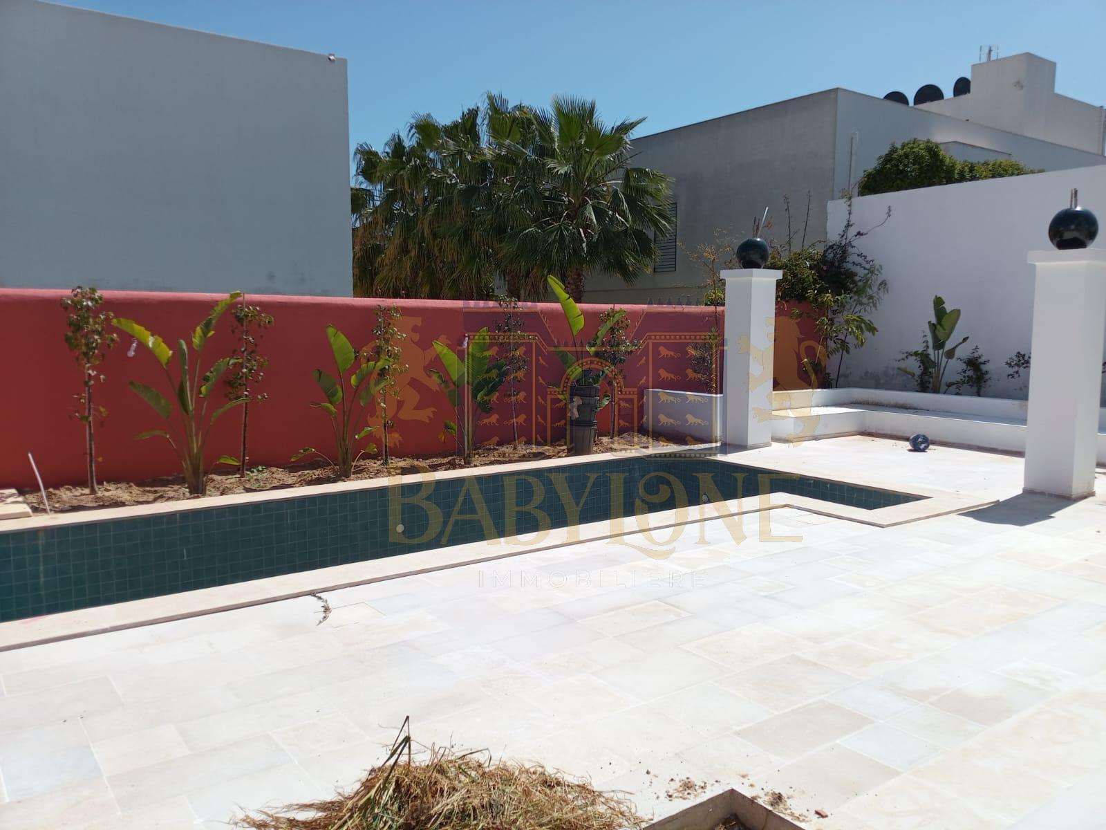 Ain Zaghouan Ain Zaghouan Location Maisons Villa s4 avec piscine  ain zaghouan nord