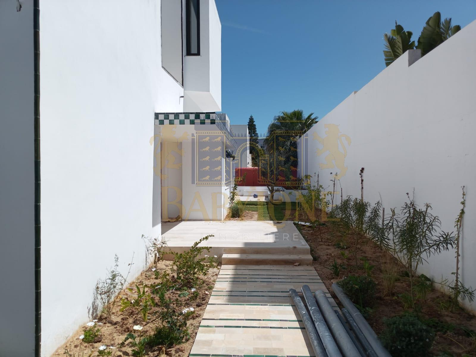 Ain Zaghouan Ain Zaghouan Location Maisons Villa s4 avec piscine  ain zaghouan nord